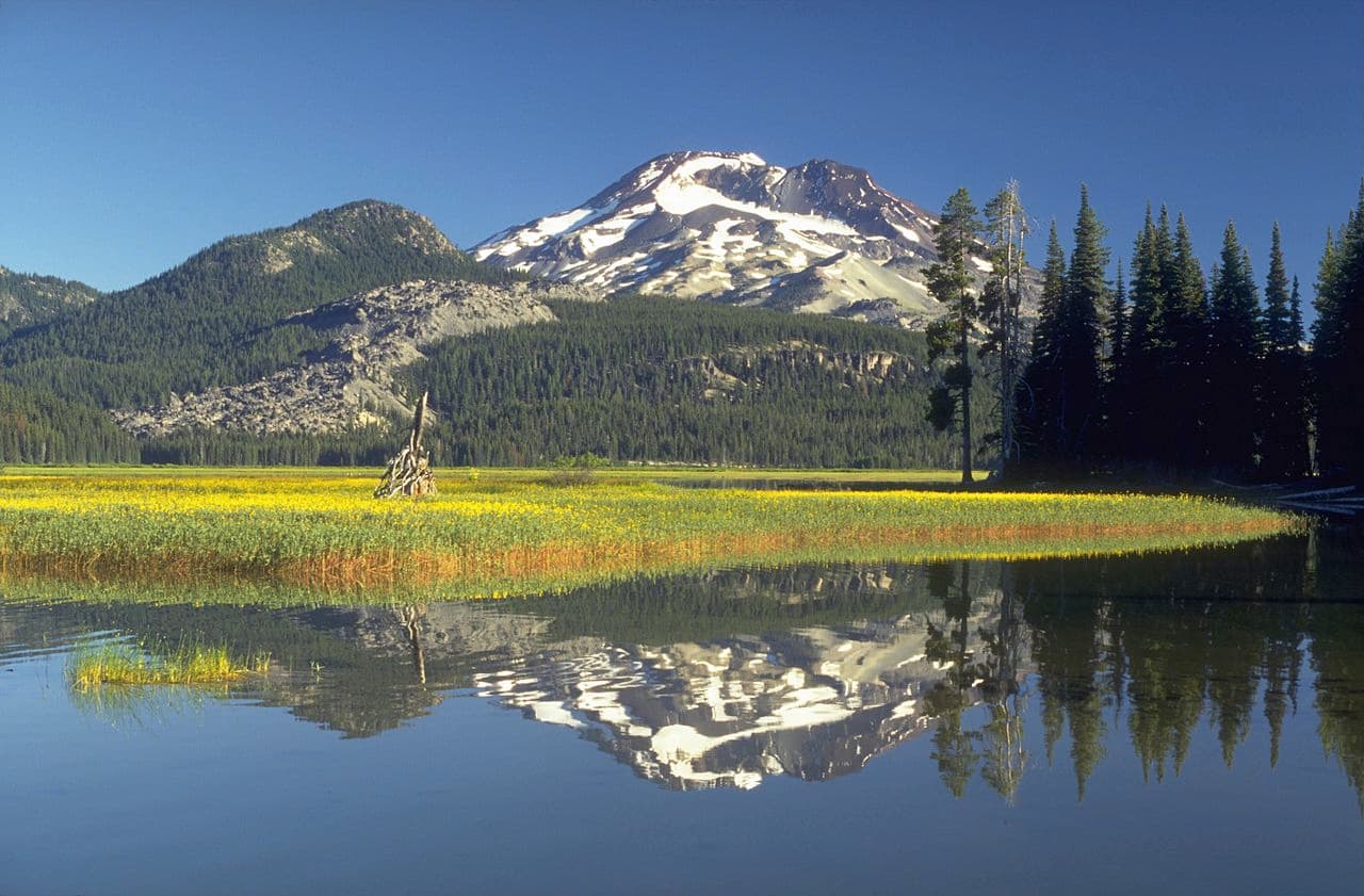 Central Cascades Day-Use — Devils Lake/Wickiup (South Sister) wilderness permit area in Central Cascades Wilderness - backcountry hiking destination