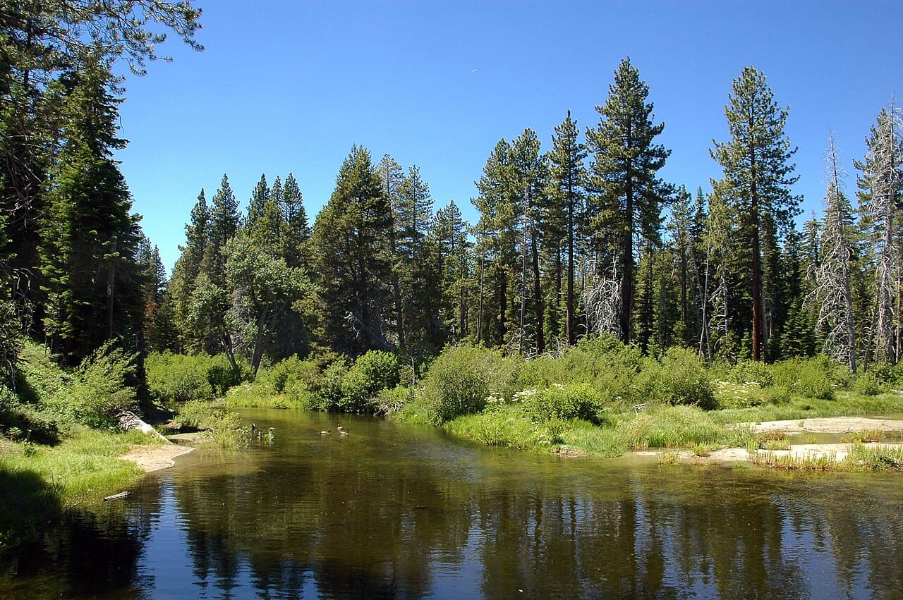 Desolation Wilderness Permit — General Creek wilderness permit area in Desolation Wilderness - backcountry hiking destination