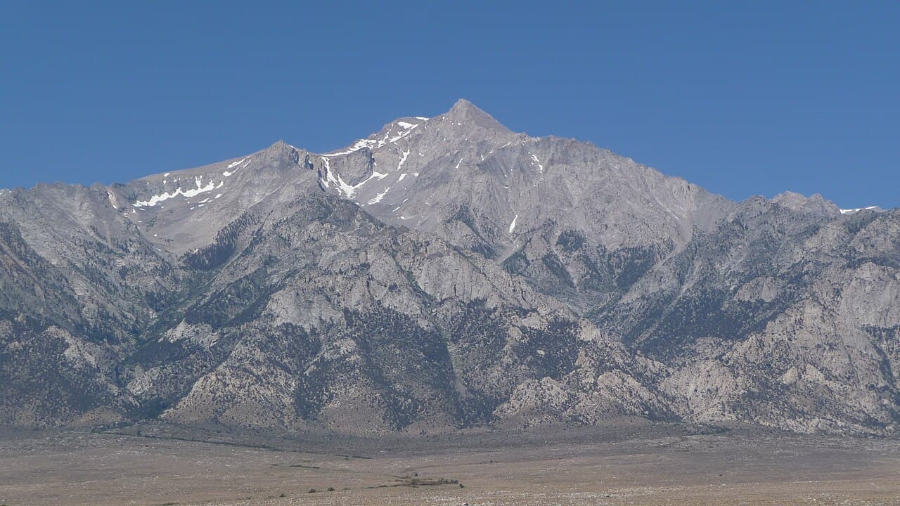 Inyo NF Wilderness Permit — George Creek - Mt. Williamson wilderness permit area in Inyo National Forest - backcountry hiking destination
