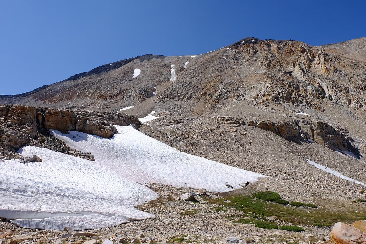 Inyo NF Wilderness Permit — Taboose Pass (JMT) wilderness permit area in Inyo National Forest - backcountry hiking destination