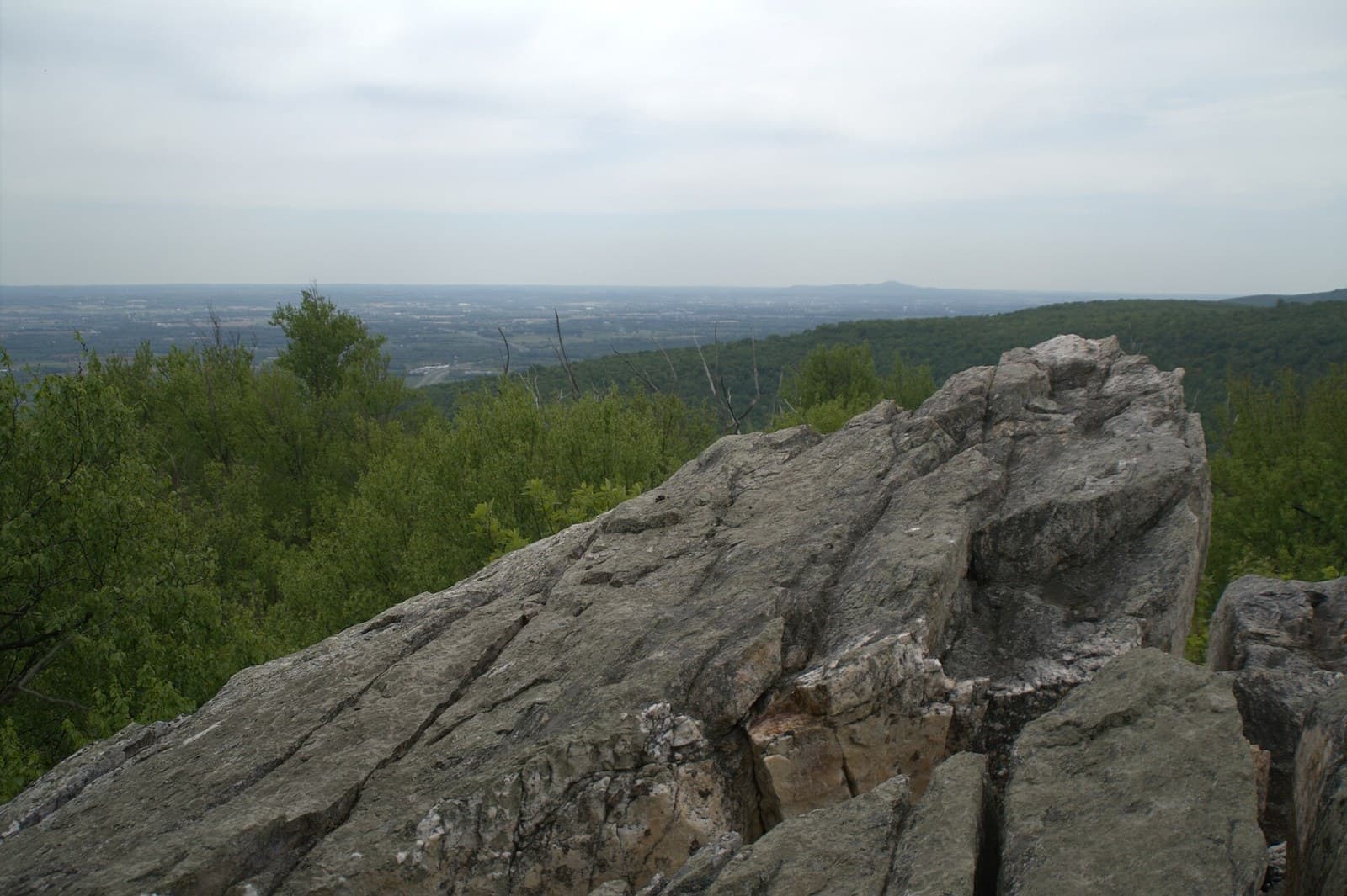 Catoctin Trail permit area in Cunningham Falls State Park (MD) - backcountry hiking destination
