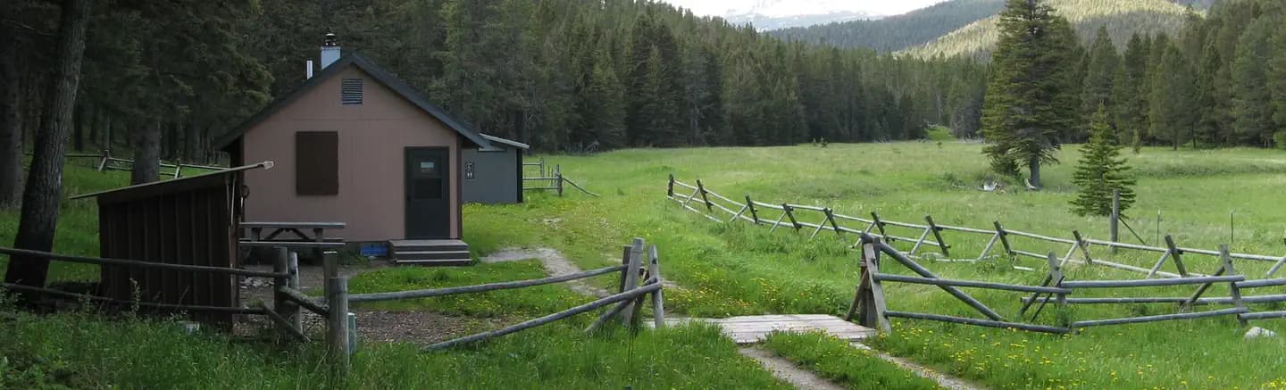 DRY WOLF CABIN campground in Montana