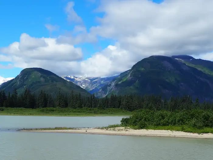 SHAKES SLOUGH 1 CABIN campground in Alaska