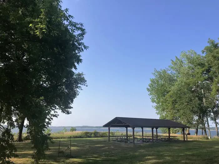 WHITEBREAST POINT SHELTER (IA) campground