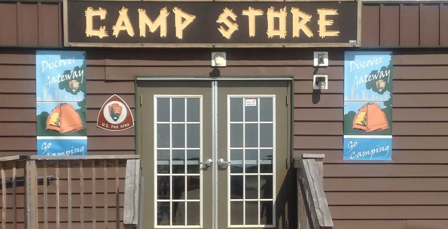 CAMP GATEWAY- BROOKLYN NY campground in New York