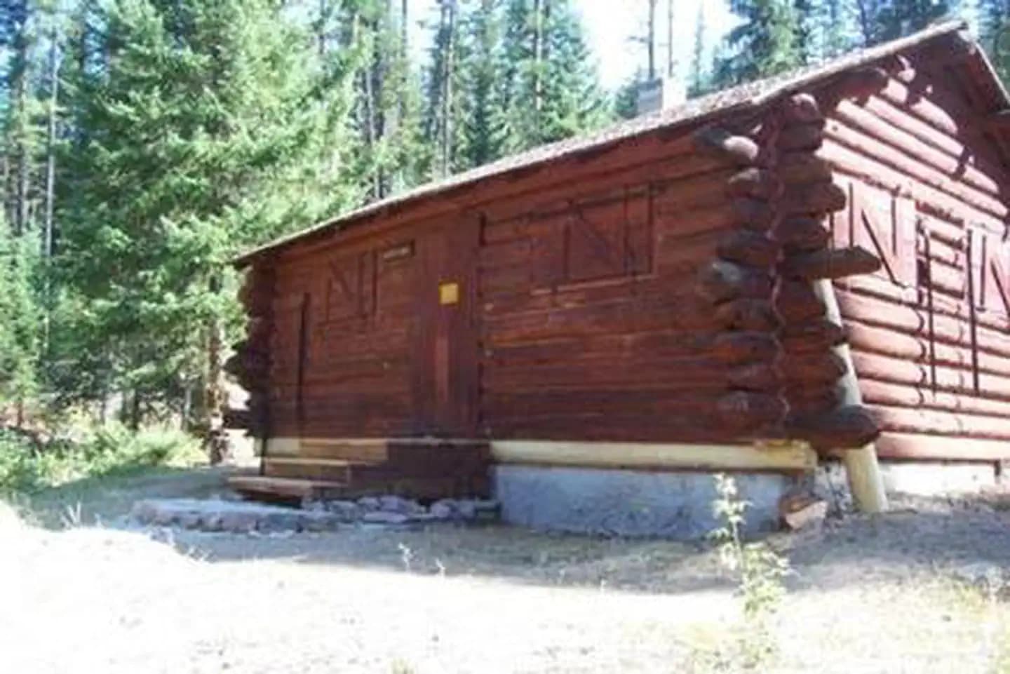 SILVERTIP CABIN campground in Montana
