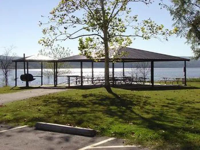 CARDEN POINT campground in Arkansas