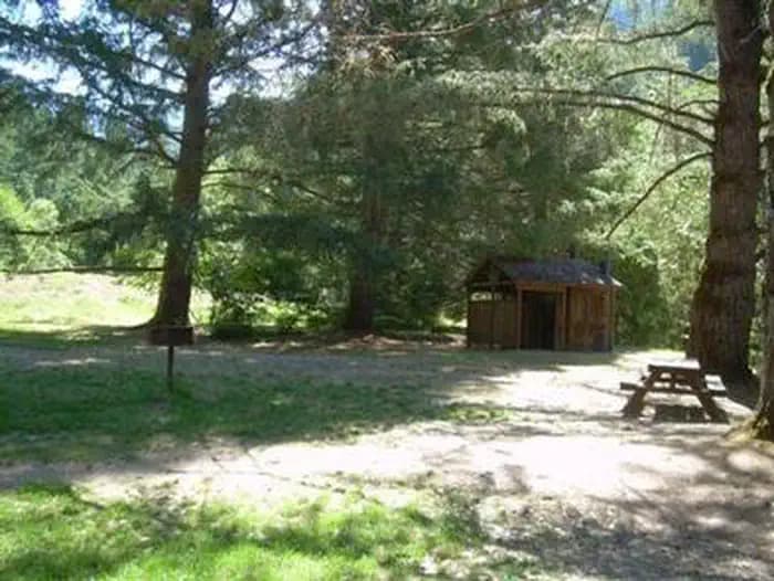 CHINQUAPIN GROUP CAMPGROUND campground in Oregon