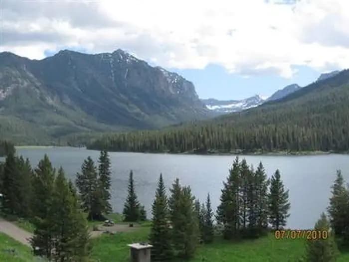 HOOD CREEK CAMPGROUND campground in US