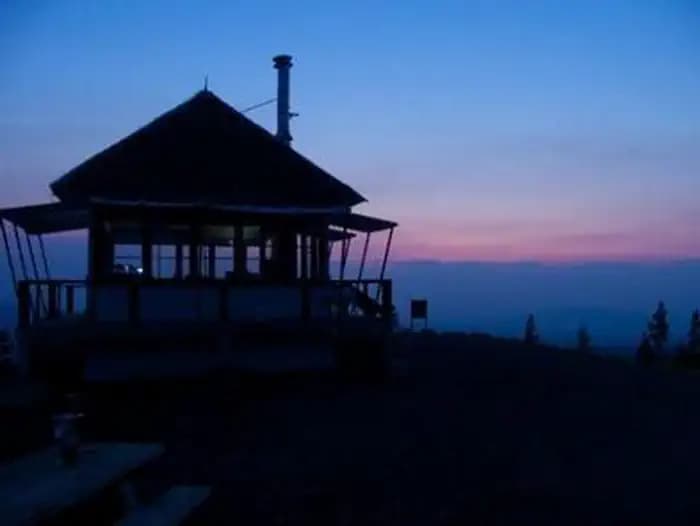 LITTLE MT. HOFFMAN LOOKOUT campground in California