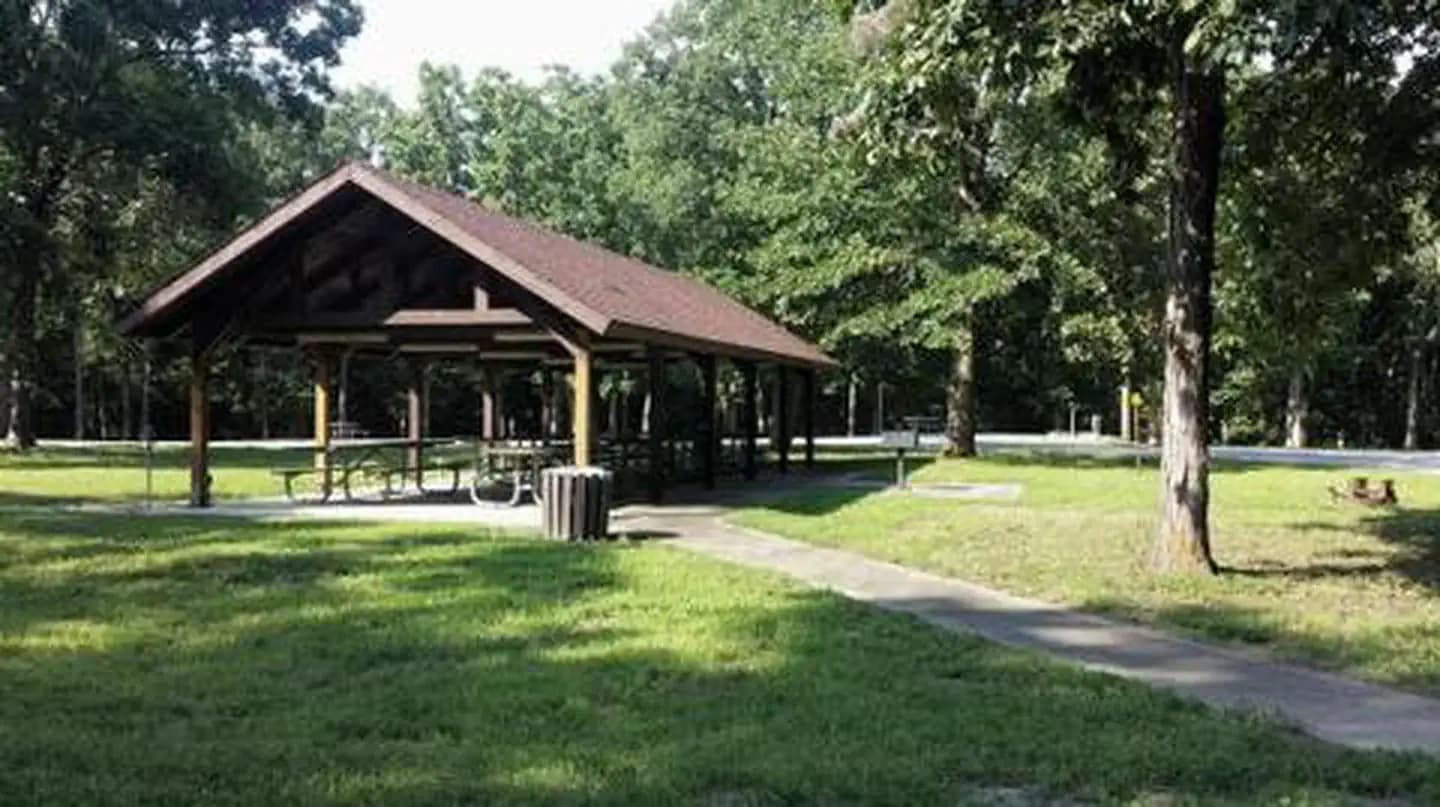 THIBAUT POINT campground in Missouri