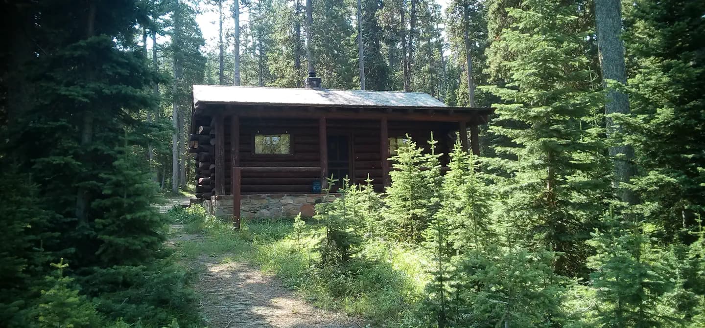 KINGS HILL CABIN campground in Montana