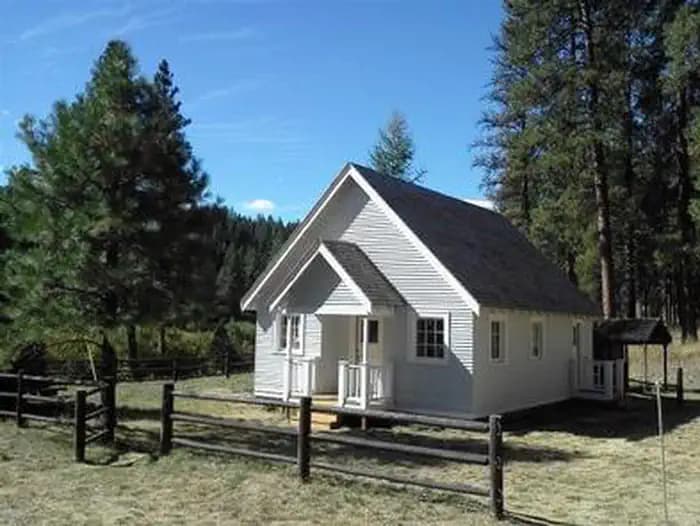 SUNSHINE GUARD STATION campground in Oregon