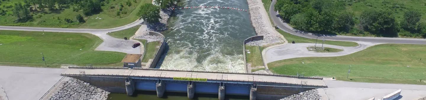 DAM WEST SPILLWAY campground in Illinois