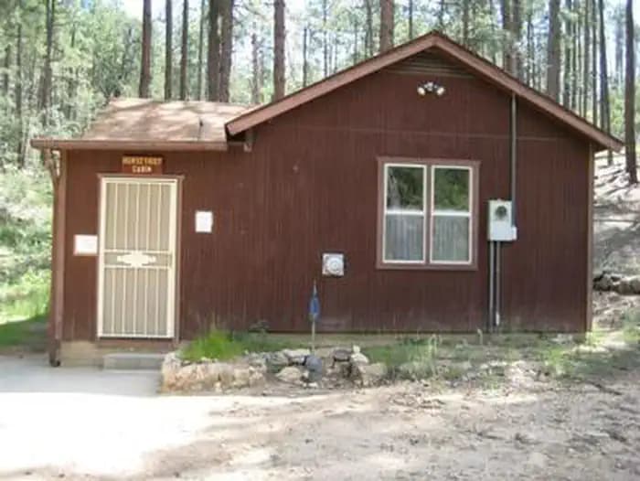 HORSETHIEF CABIN campground in Arizona
