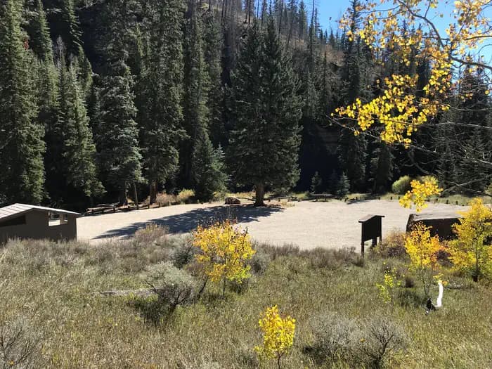 BIG ROCK GROUP campground in Utah