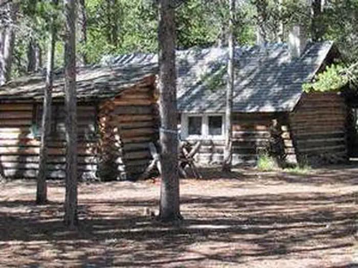 TWIN LAKES CABIN (MT) campground in Montana