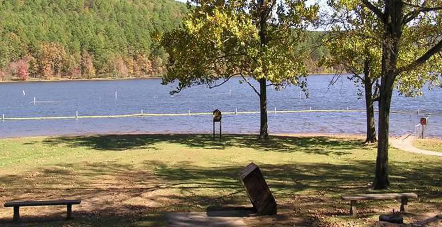 COVE LAKE RECREATION AREA campground in Arkansas