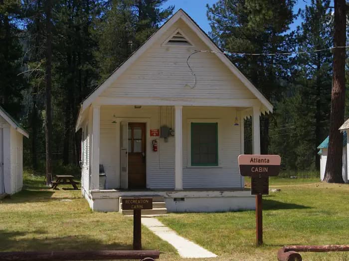 ATLANTA CABIN campground in Idaho