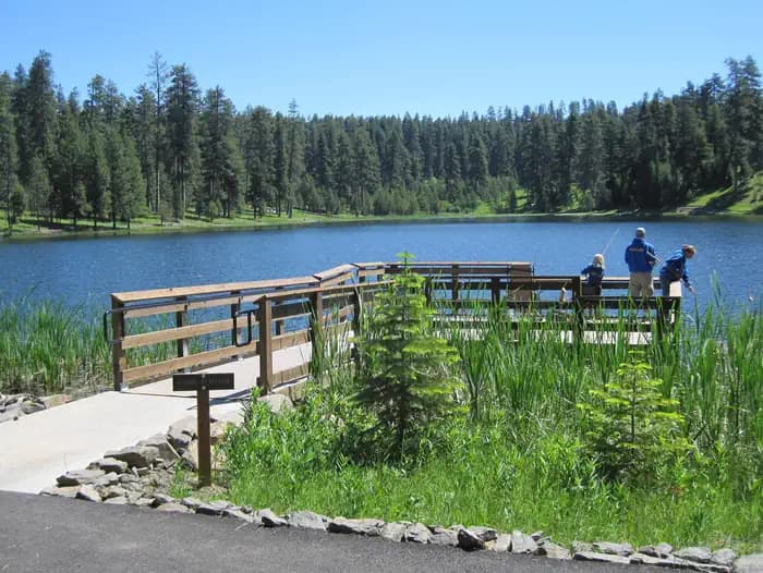 WALTON LAKE campground in Oregon