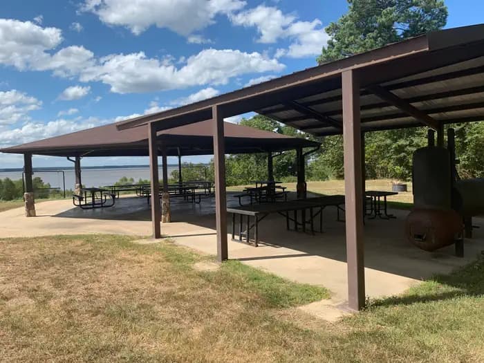 Millwood Overlook Pavilion Campground in Arkansas