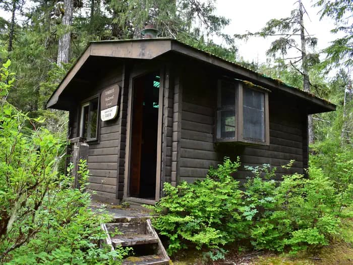 CHECATS LAKE CABIN campground in Alaska