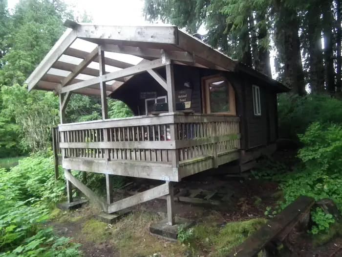 MCDONALD LAKE CABIN campground in Alaska