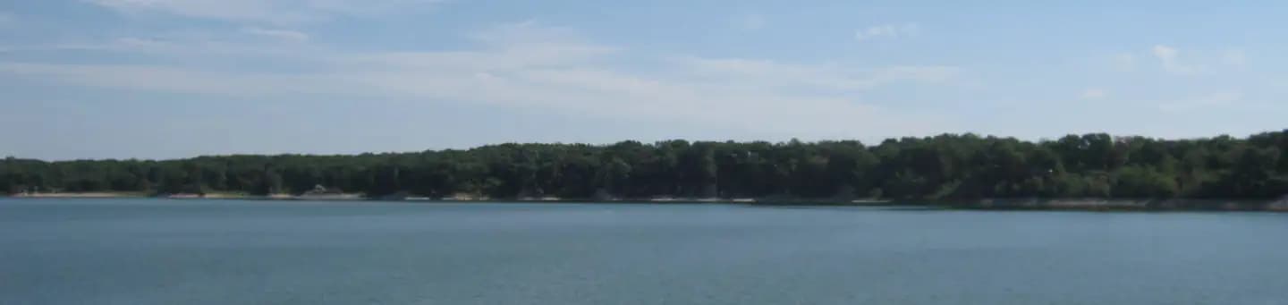 Dam West Overlook Picnic Shelter in Illinois