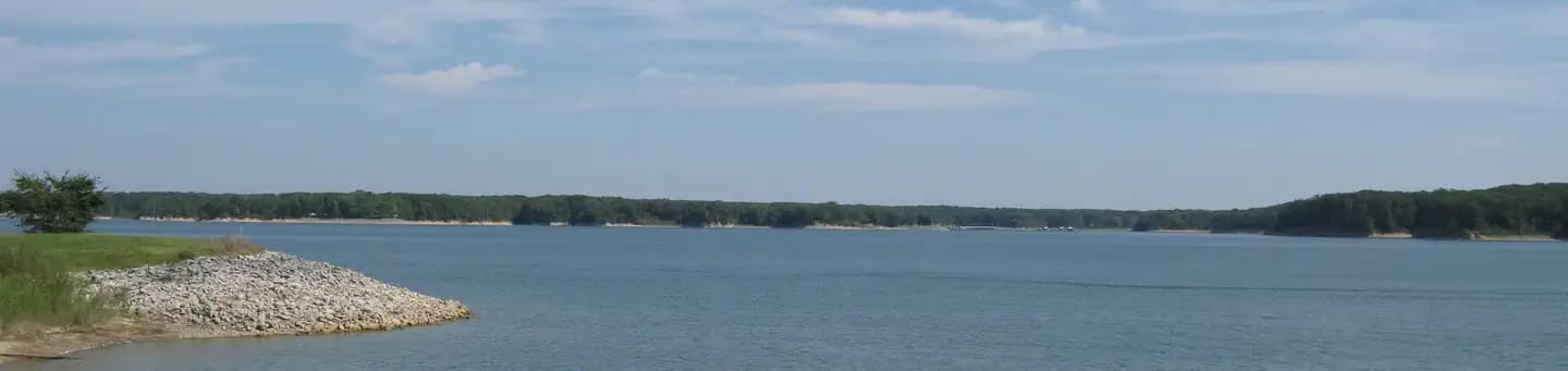 Dam West Picnic Shelters (Shelbyville) Campground in Illinois