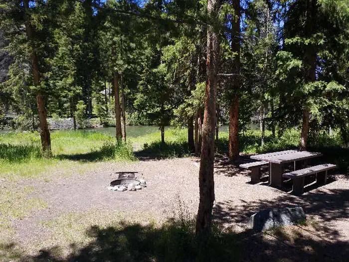 HUNTER PEAK campground in Wyoming