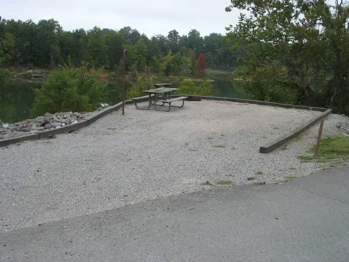 DOG CREEK (KY) campground in Kentucky