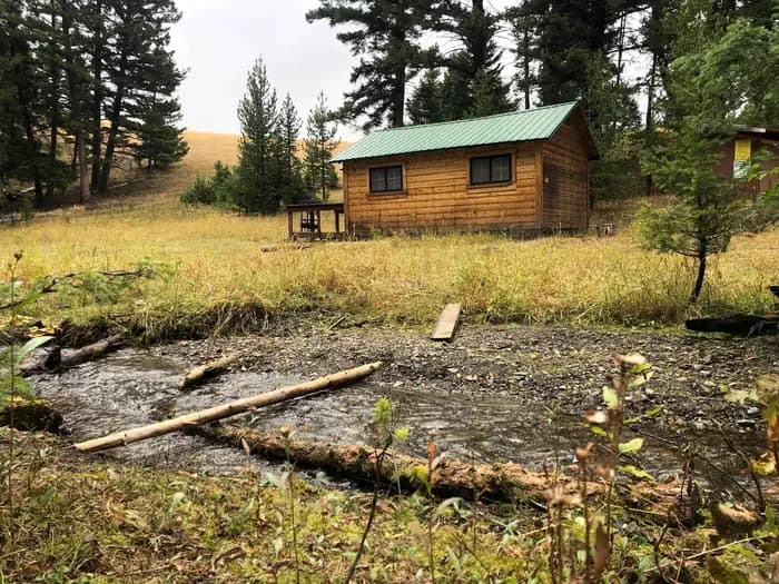 DOUGLAS CREEK CABIN campground in Montana