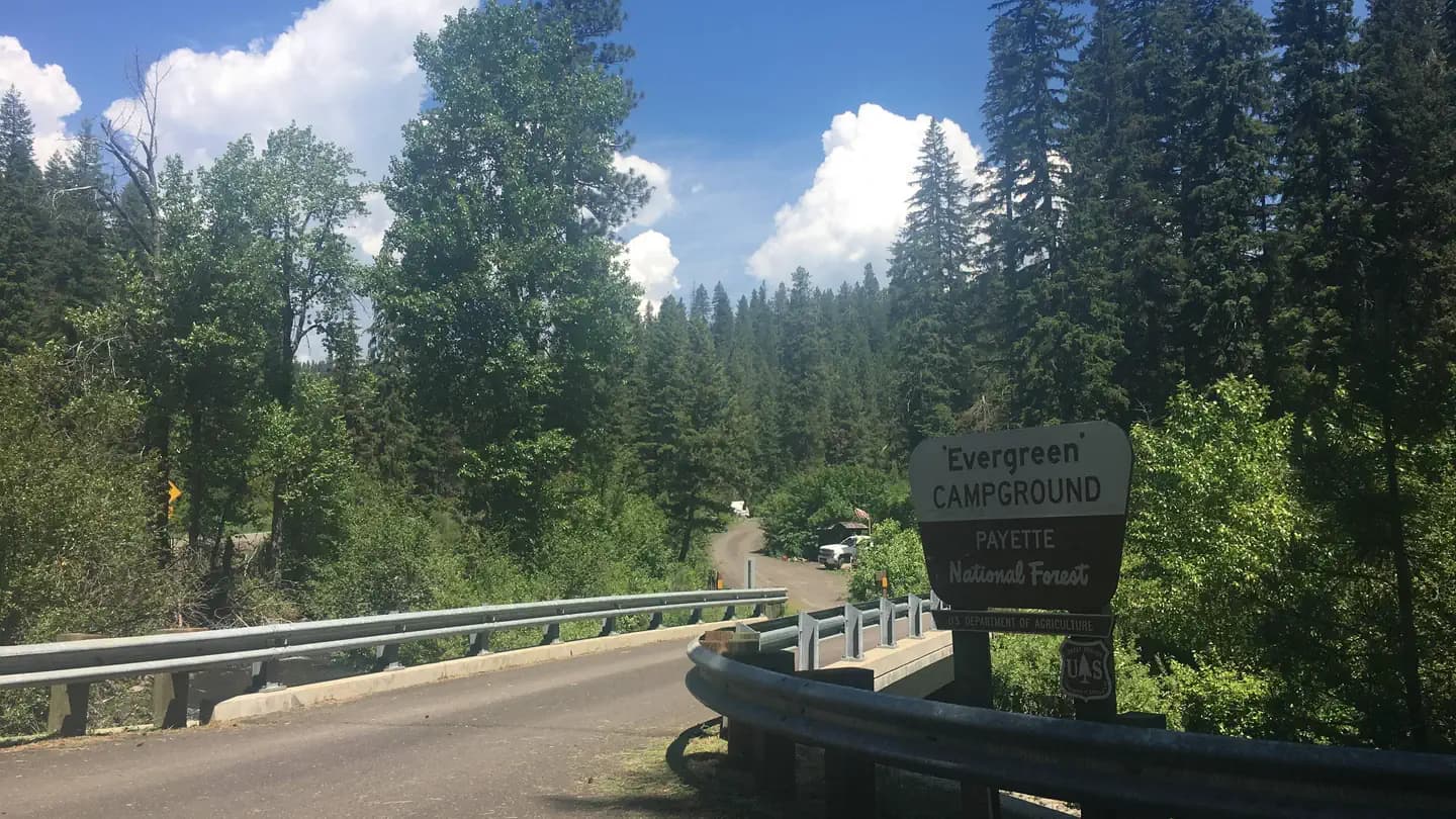 EVERGREEN CAMPGROUND campground in Idaho
