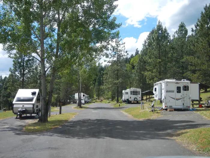 DENT ACRES campground in Idaho