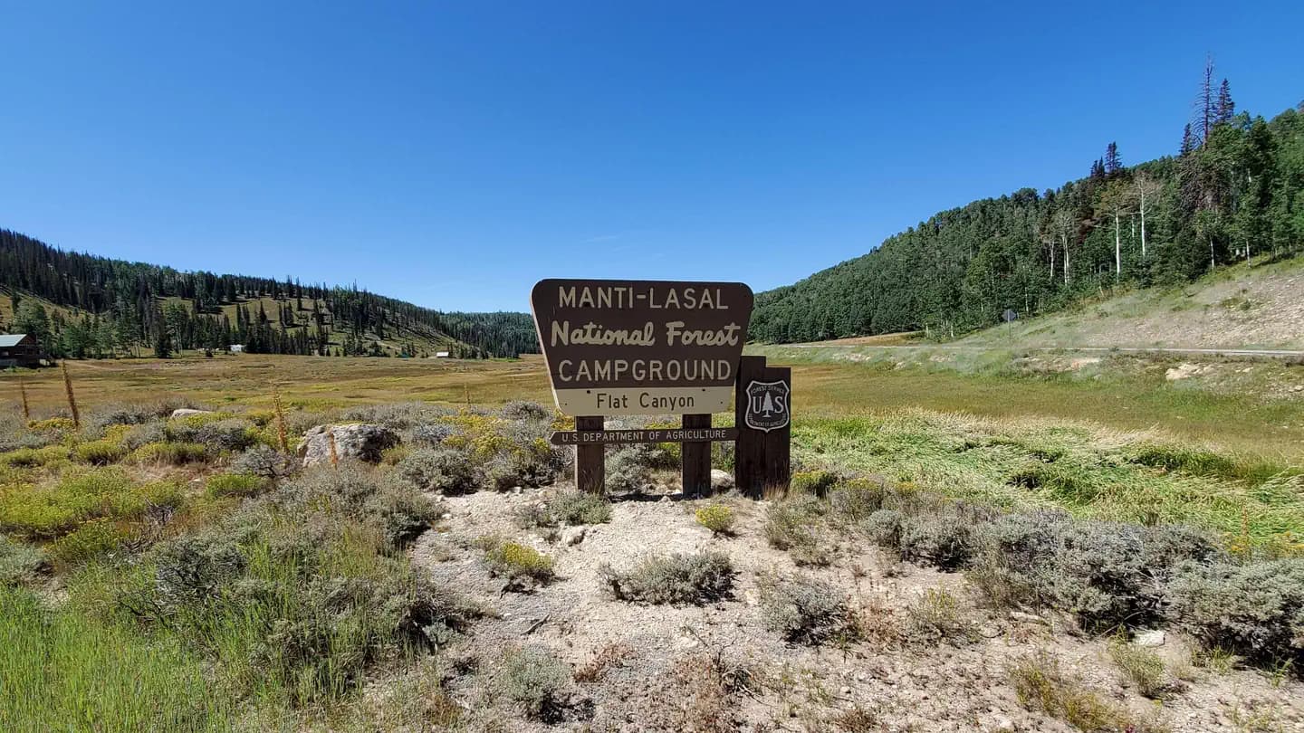 FLAT CANYON campground in Utah