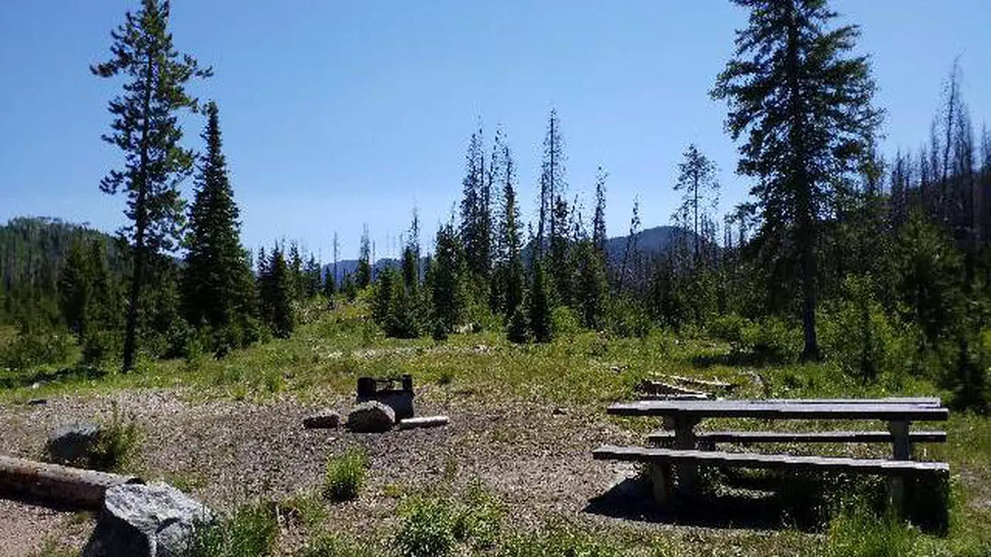 SEEDHOUSE CAMPGROUND campground in Colorado