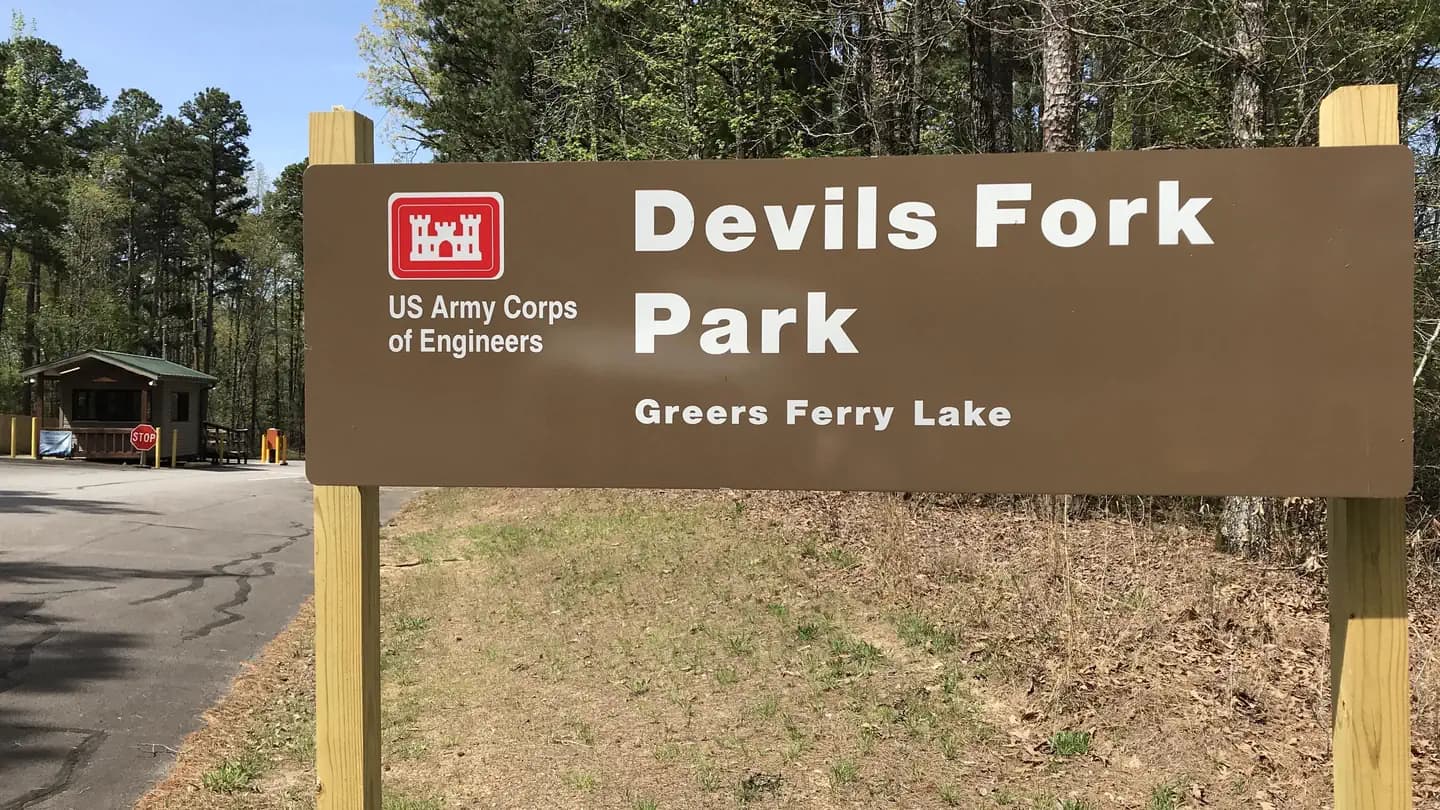 DEVILS FORK campground in Arkansas