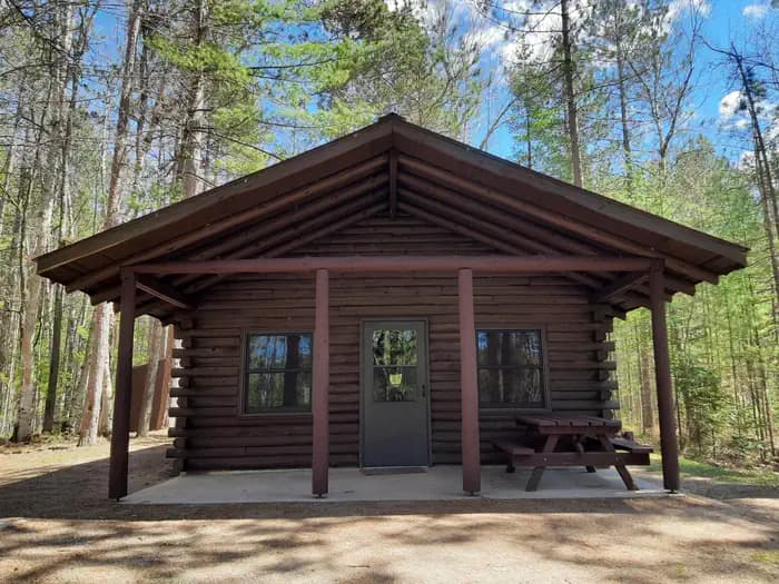 TOM'S LAKE CABIN campground in Michigan