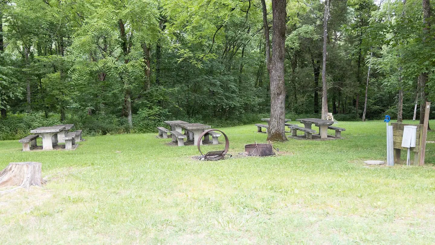 MAPLE SPRINGS campground in Kentucky