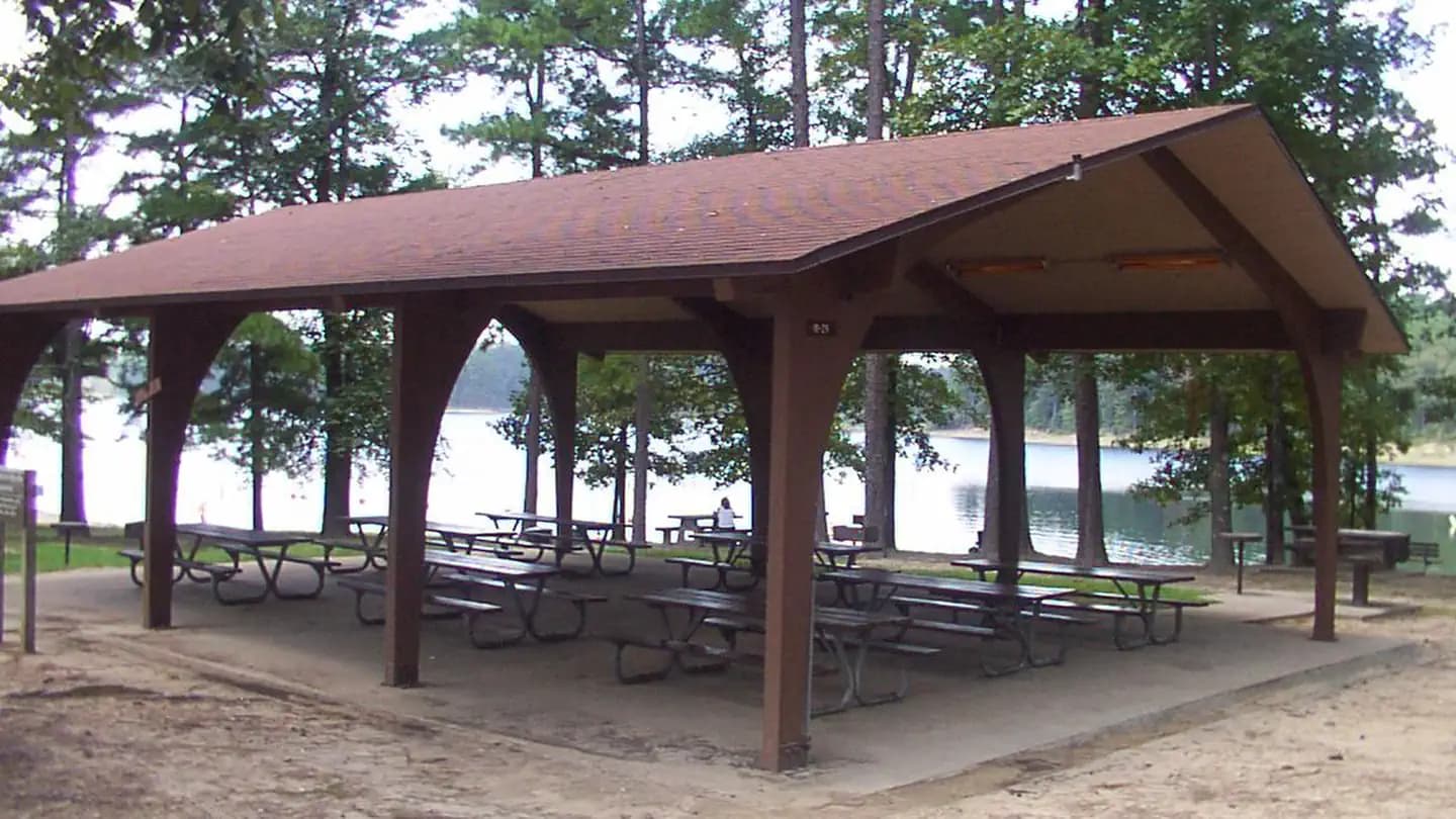 Arlie Moore Day Use Campground in Arkansas