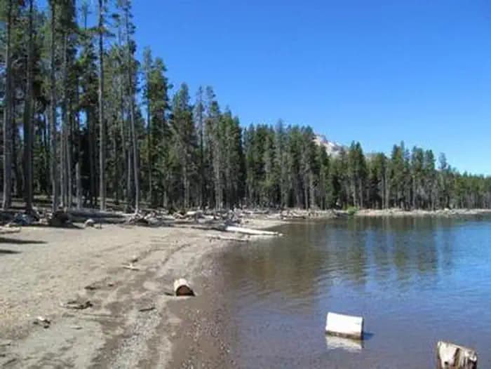 Fourmile Lake Campground campground in Oregon