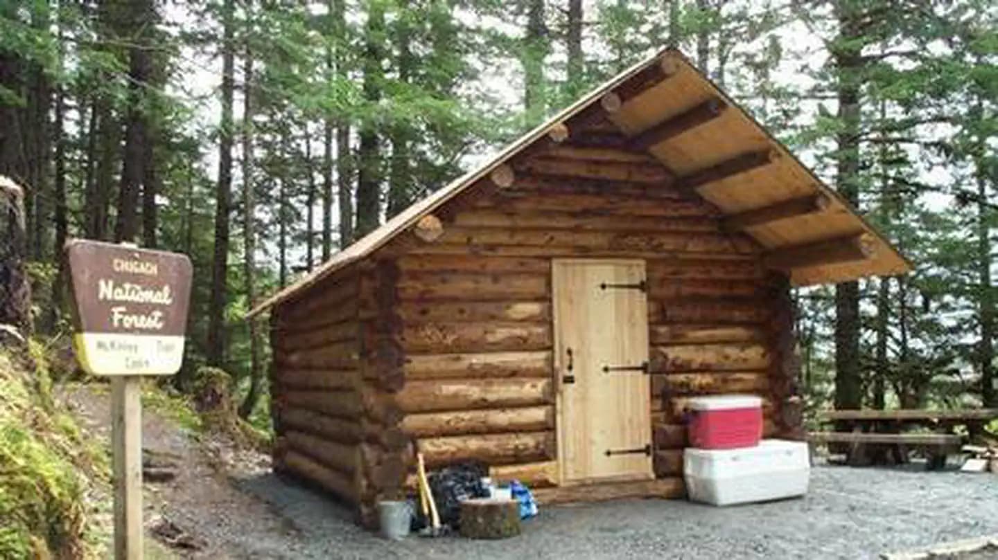 MCKINLEY TRAIL CABIN campground in Alaska