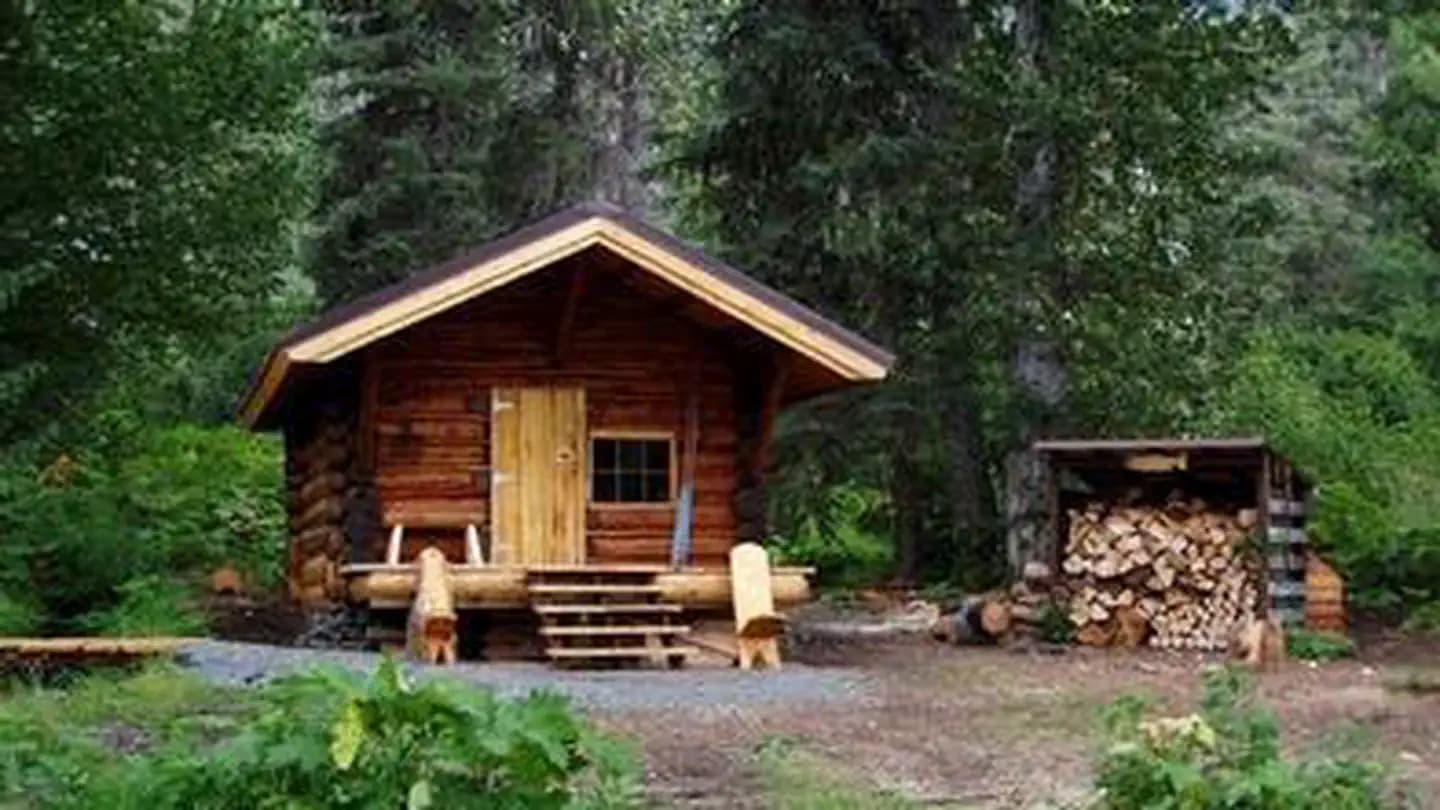 UPPER RUSSIAN LAKE CABIN campground in Alaska
