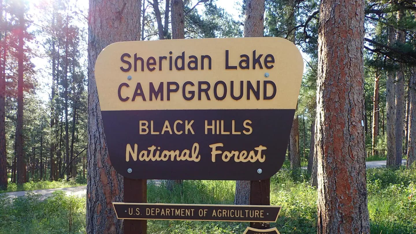 SHERIDAN LAKE campground in South Dakota