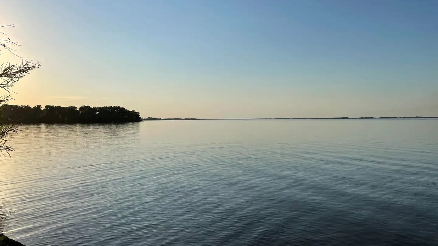 HILLSBORO COVE campground in Kansas
