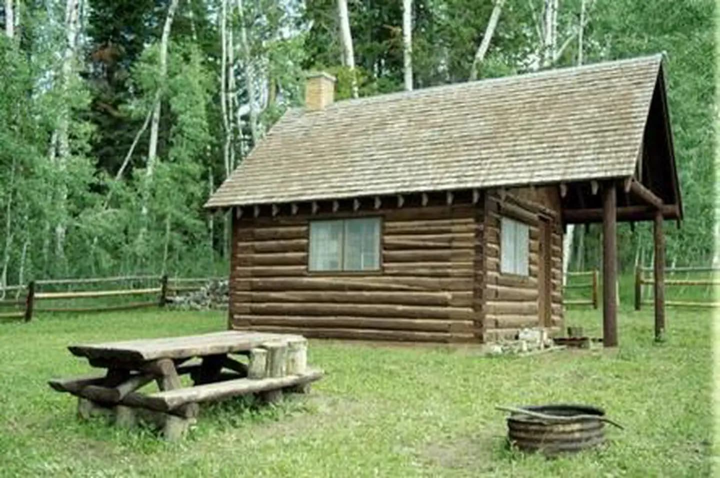 JACK CREEK GUARD STATION campground in Wyoming