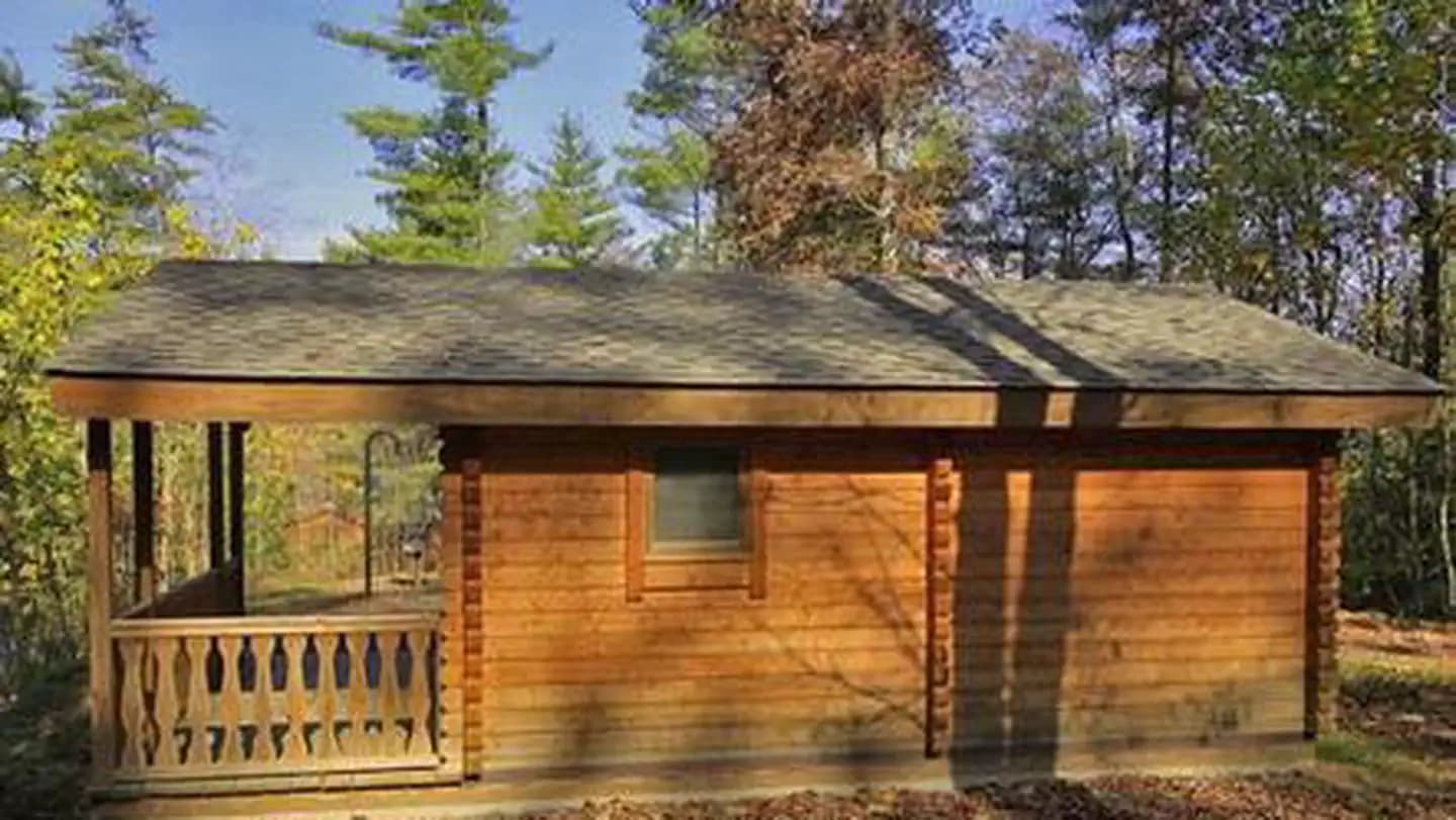 CHEOAH POINT CABIN 1 campground in North Carolina