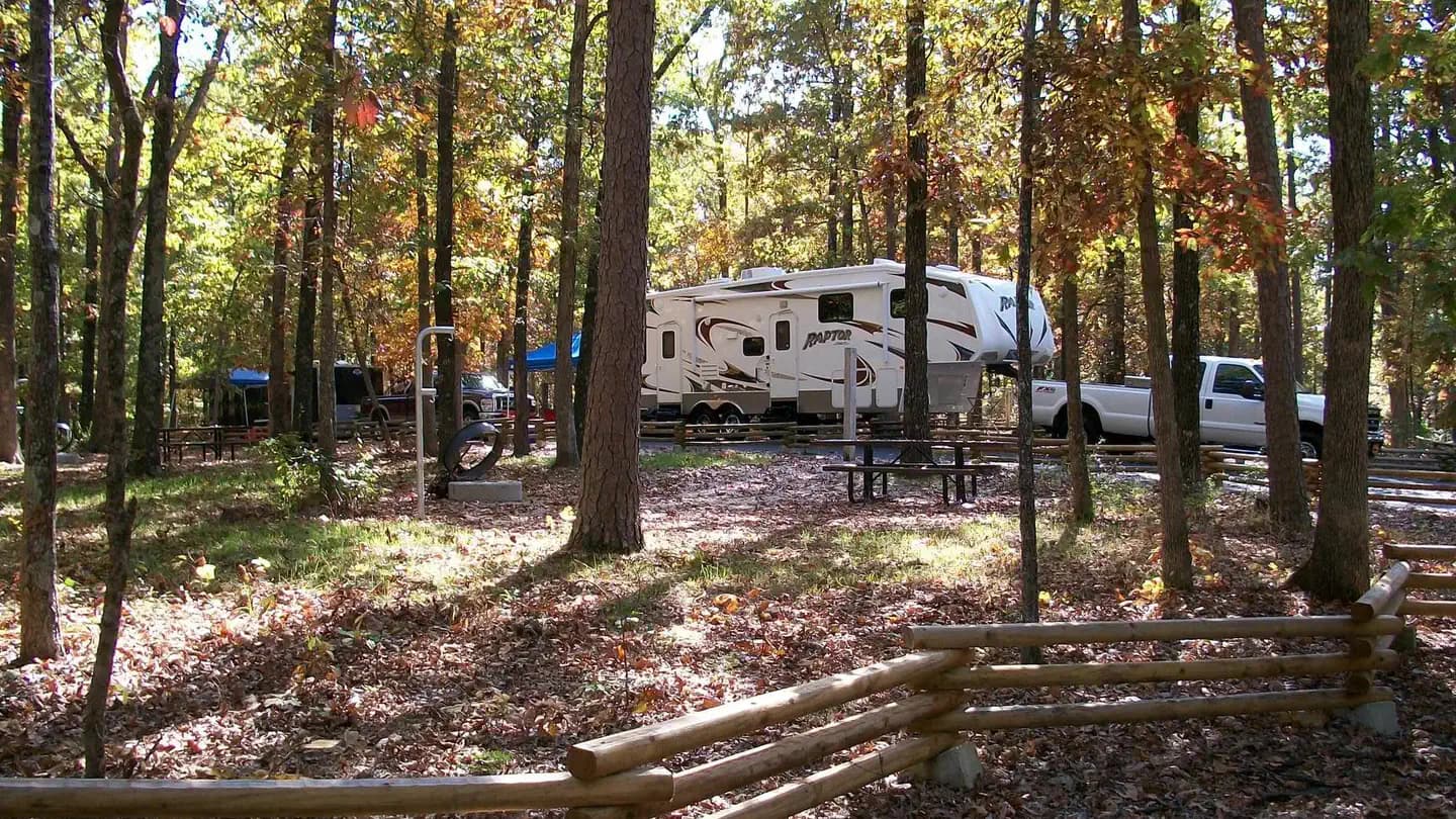 COBB RIDGE campground in Missouri