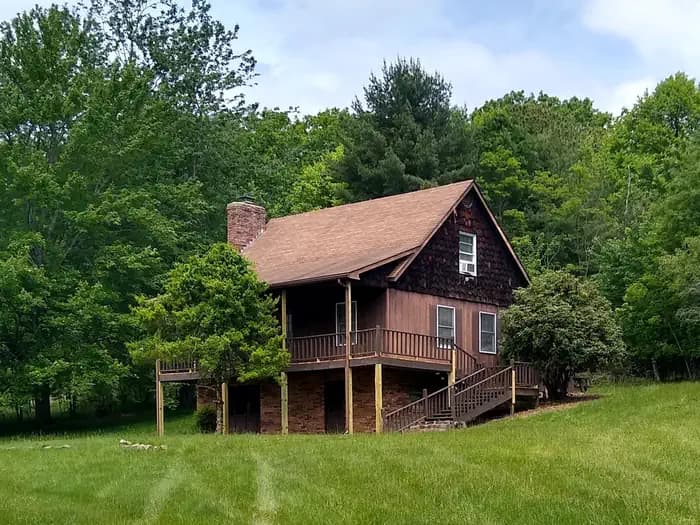 SUNRISE CABIN campground in Virginia