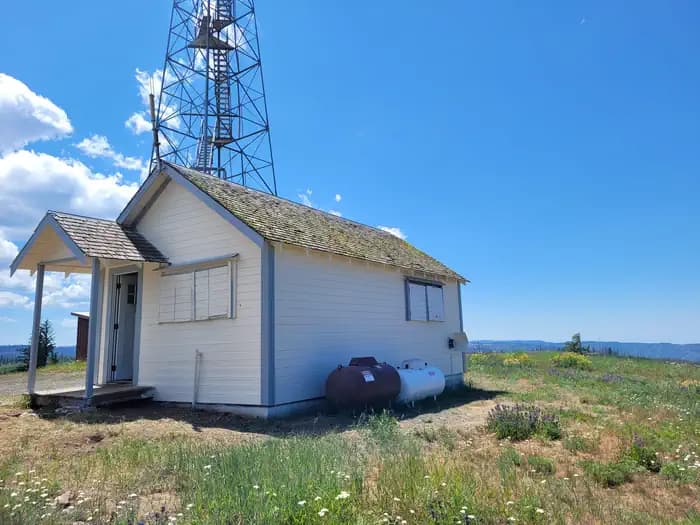 CLEARWATER LOOKOUT CABIN campground in Washington